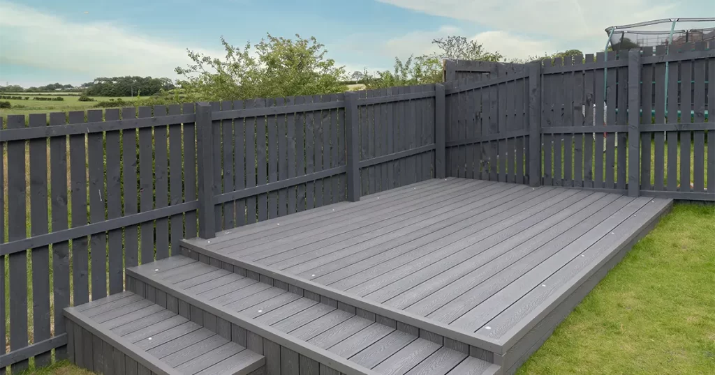 How Long Does Trex Decking Last in Texas? (Lifespan 