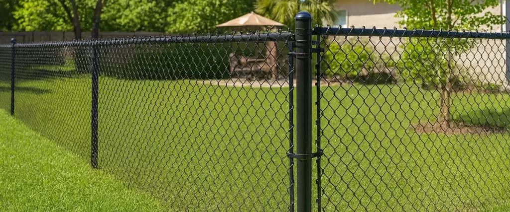 chain link fence