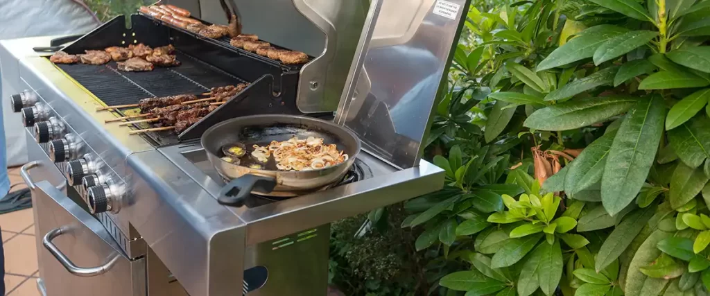 side burner on outdoor kitchen appliance